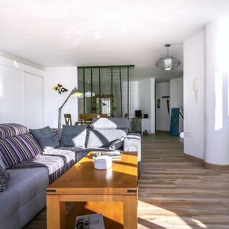 Apartamento Loft Pleno Centro, Vistas Fantasticas ตอร์เรโมลิโนส ภายนอก รูปภาพ