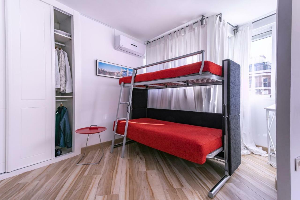 Apartamento Loft Pleno Centro, Vistas Fantasticas ตอร์เรโมลิโนส ภายนอก รูปภาพ